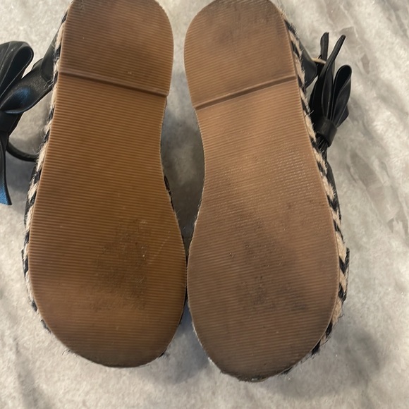 Janie and Jack 9T sandals - Picture 2 of 3